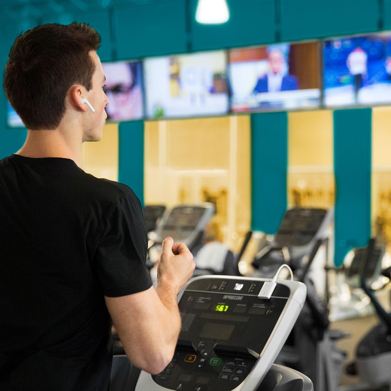 Airfly | Wireless Transmitter to Use Wireless/Noise-Cancelling Headphones in Gyms or on Airplanes