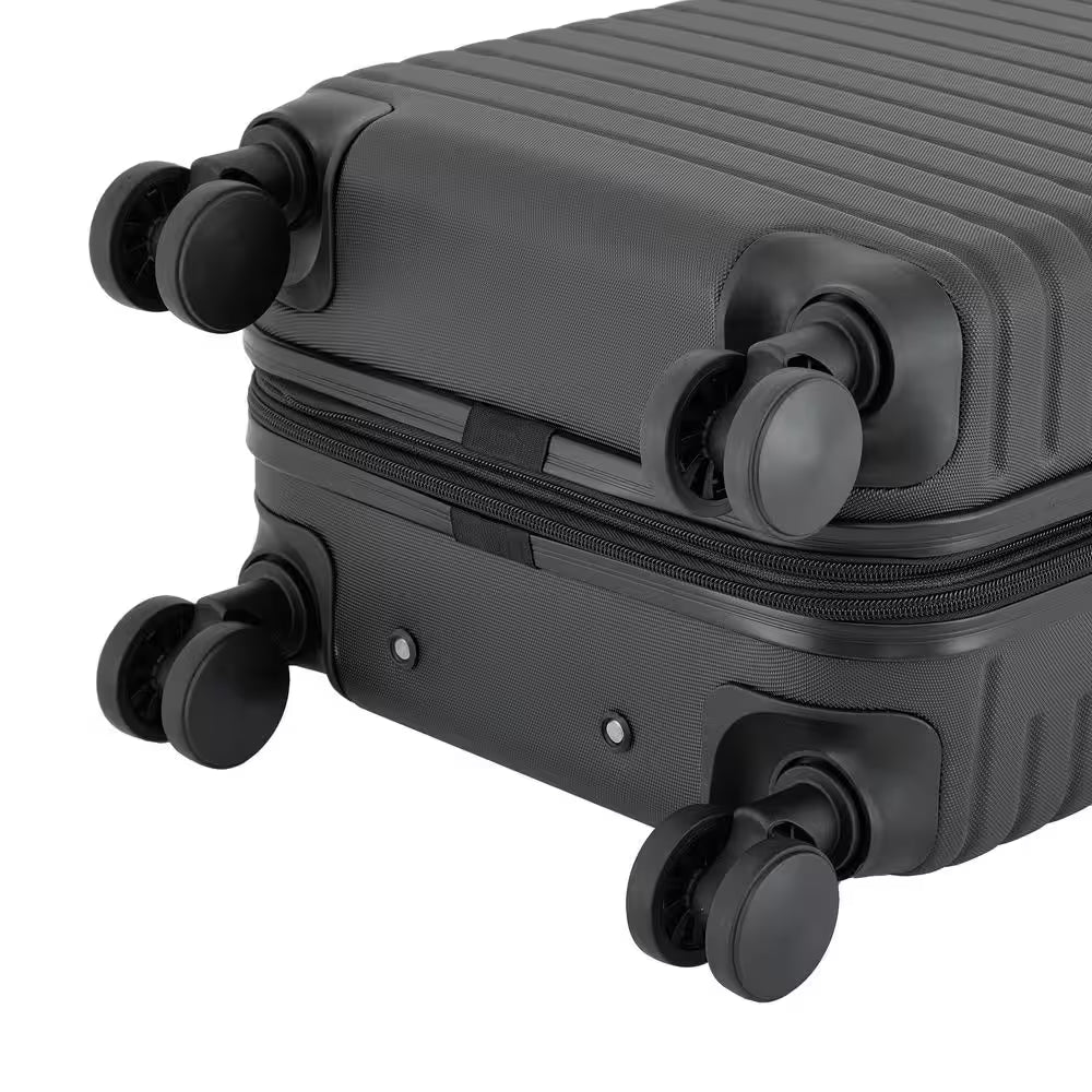 20 In. Black Hardcase Expandable Carry-On Luggage